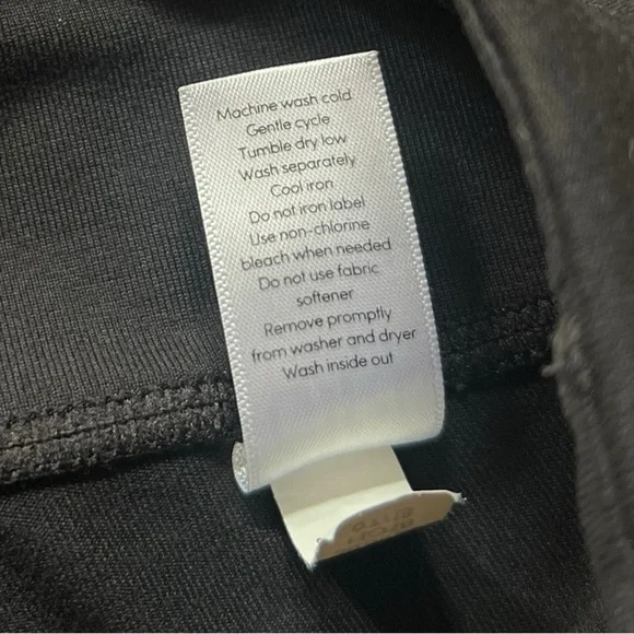 Athleta Girls Earn Your Stripe Black Leggings XL 14 - Picture 4 of 5